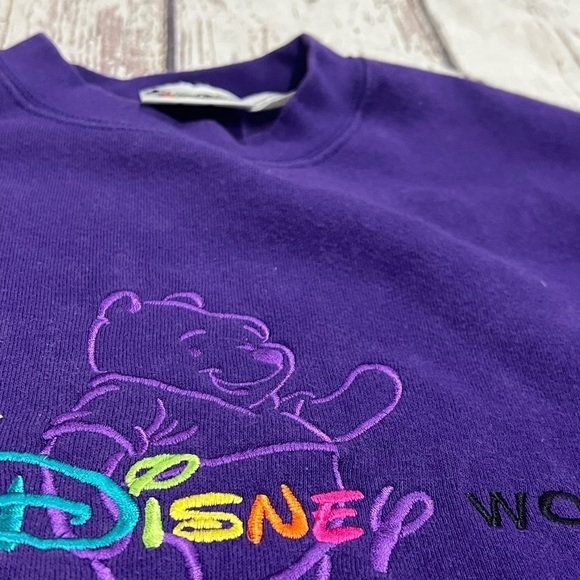 Vintage 90s Disney Land Winnie the Pooh Disney Purple 1990s Sweatshirt - Picture 5 of 5